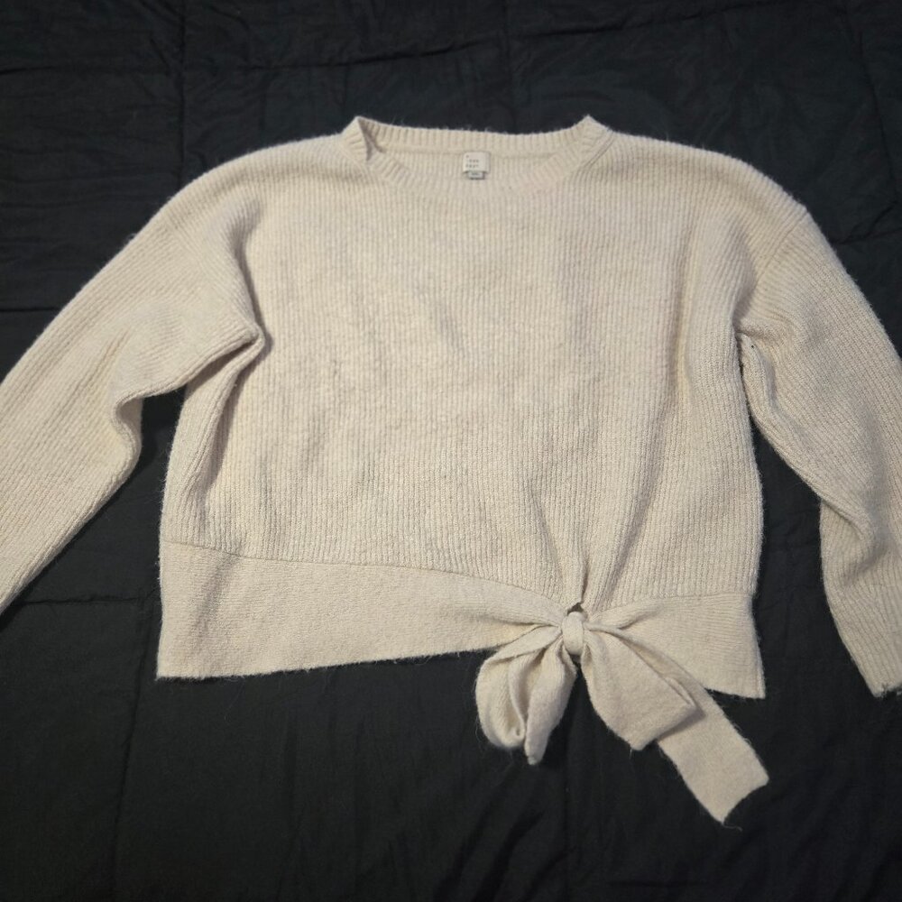 Cozy Oversized Sweater with tie